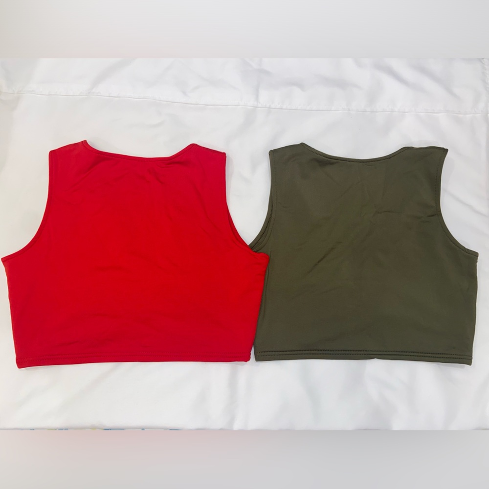 BUNDLE V-Neck Plunge Ring Crop Tops 🌹 - Picture 12 of 13